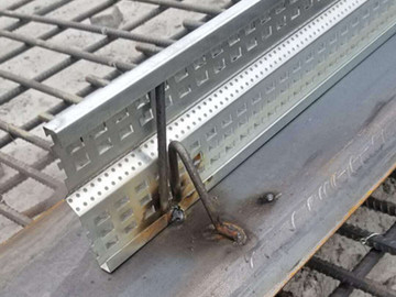 止水魚鱗網片操作要點后澆帶施工縫處支模方法